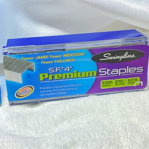 Swingline Stapler, Staples and Scissors bundle - Picture 3 of 6